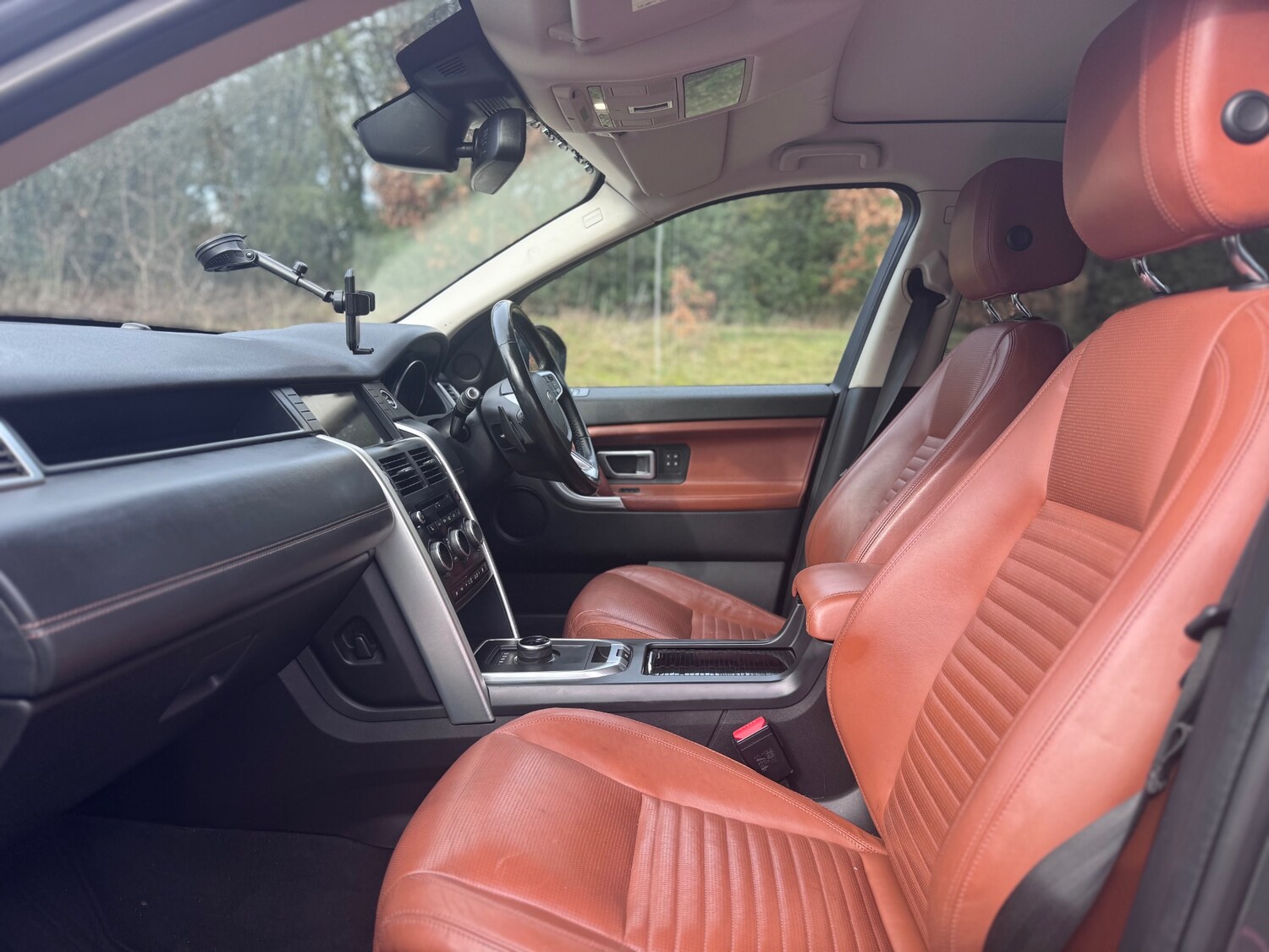 Used Land Rover Discovery Sport 2017 for sale - 77675408: Photo 40