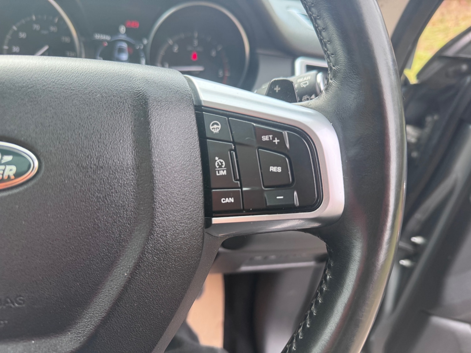 Used Land Rover Discovery Sport 2017 for sale - 77675408: Photo 57