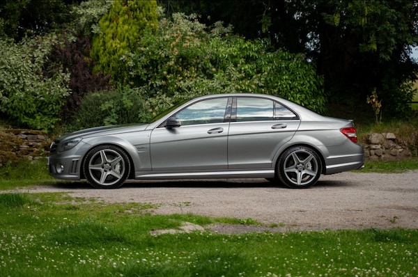 Used Mercedes-Benz C-Class 2011 for sale - 75032186: Photo 2