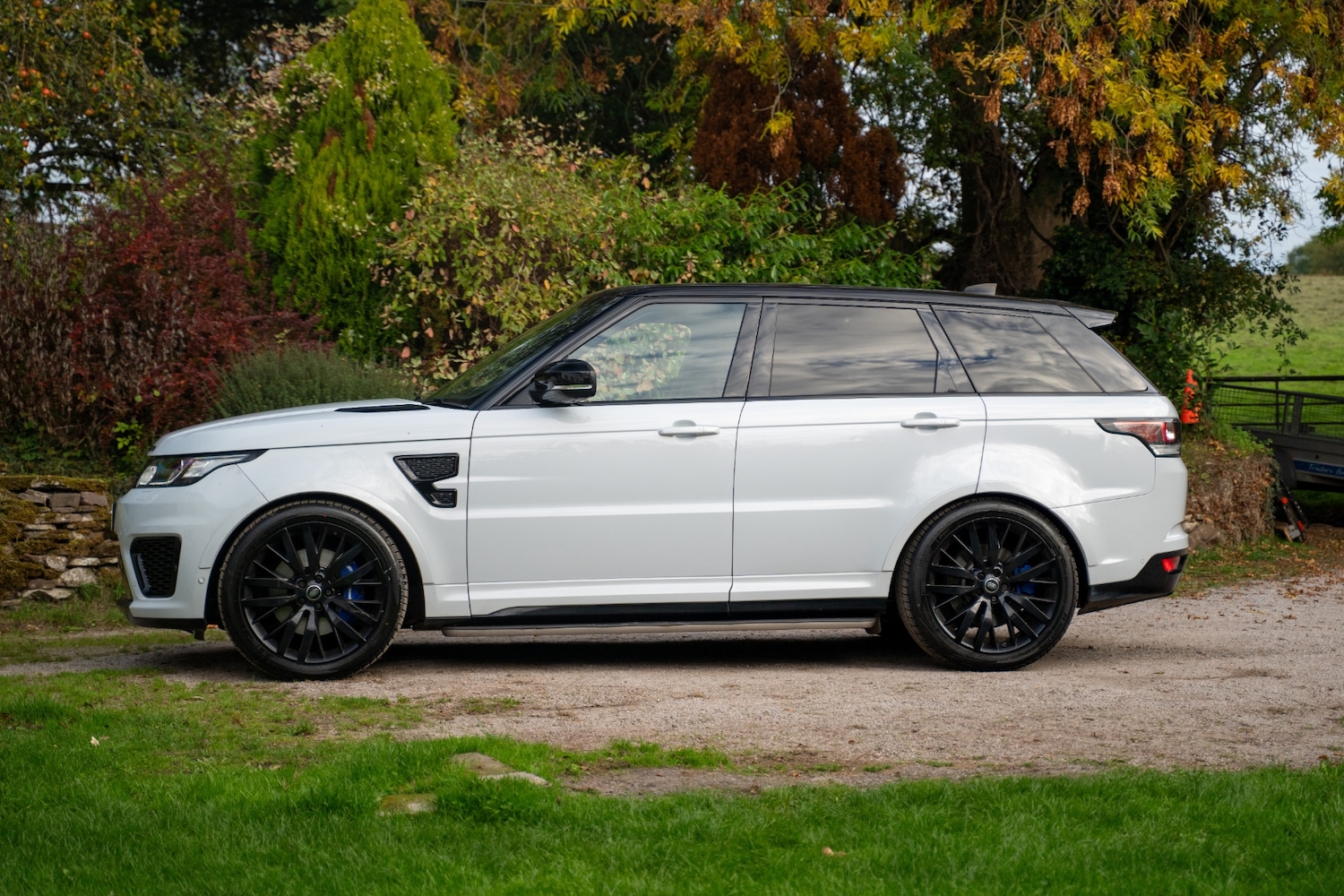 Used Land Rover Range Rover Sport 2017 for sale - 76379522: Photo 2