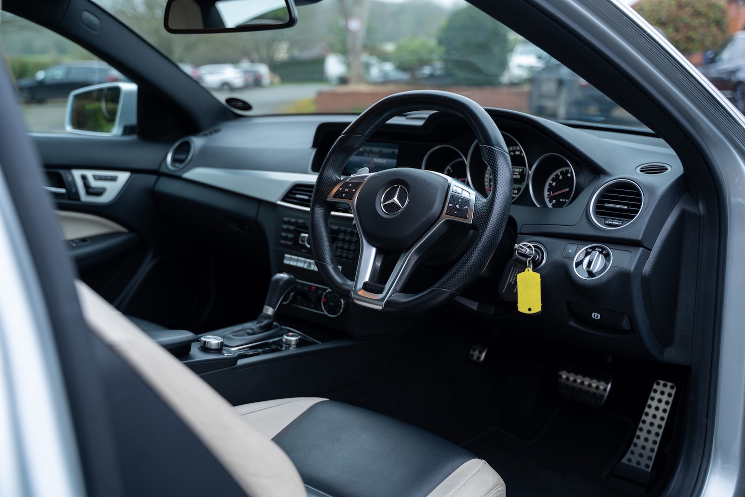 Used Mercedes-Benz C Class 2013 for sale - 77833827: Photo 29