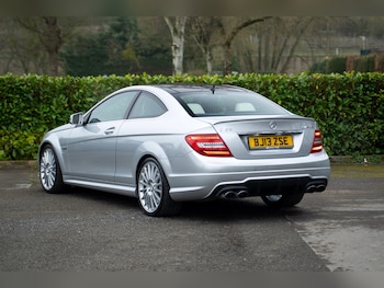 Used Mercedes-Benz C Class 2013 for sale - 77833827: Photo