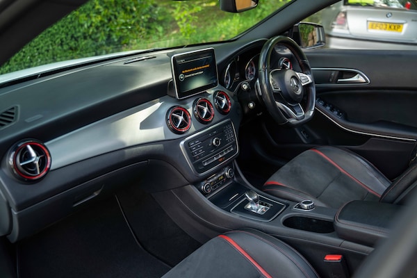 Used Mercedes-Benz CLA 2015 for sale - 76177211: Photo 26