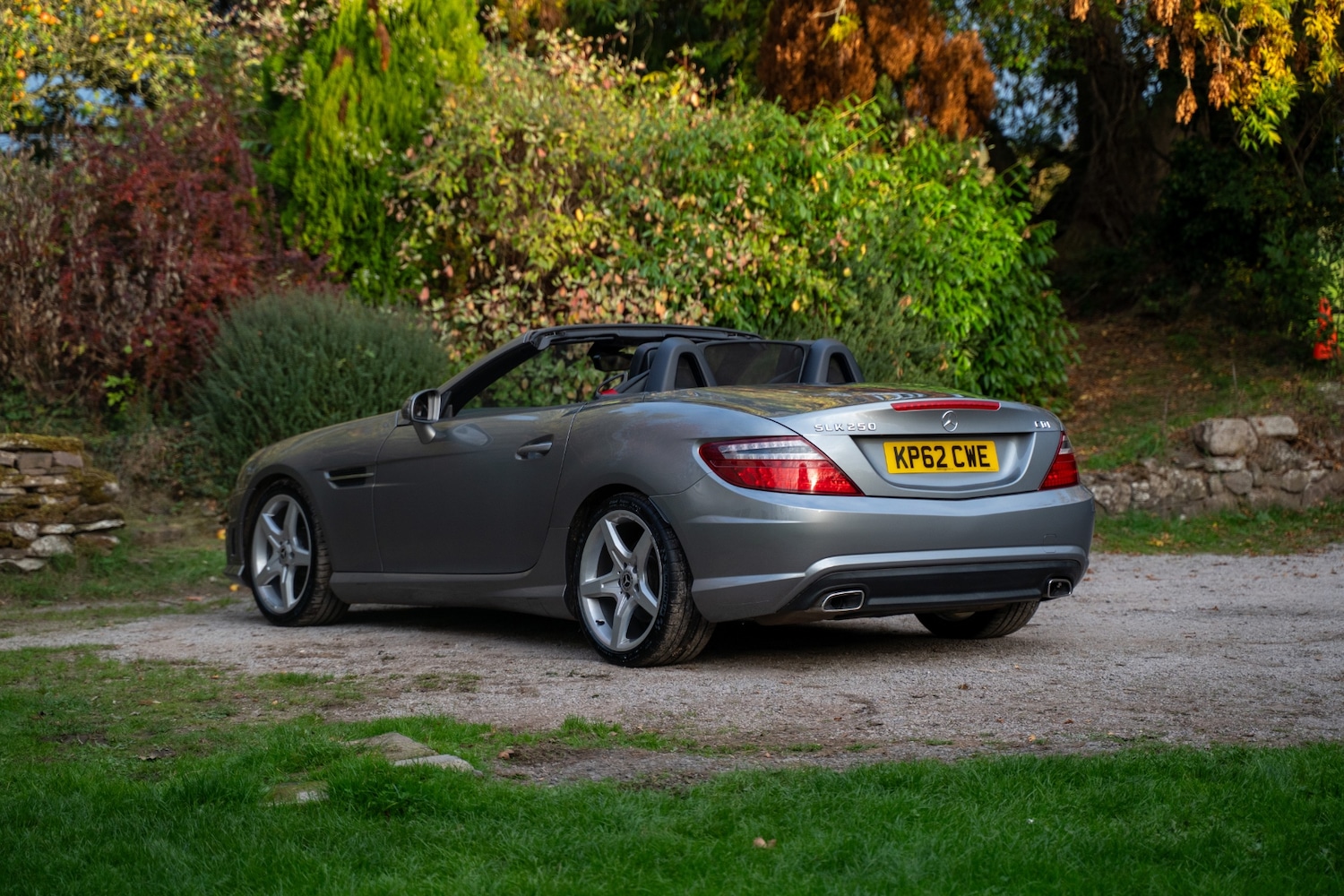 Used Mercedes-Benz SLK 2012 for sale - 76663724: Photo 3