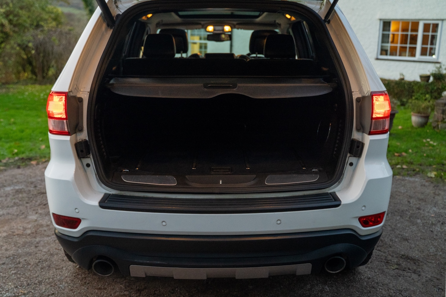 Used Jeep Grand Cherokee 2013 for sale - 76664953: Photo 24