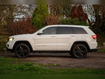 Used Jeep Grand Cherokee 2013 for sale - 76664953: Photo