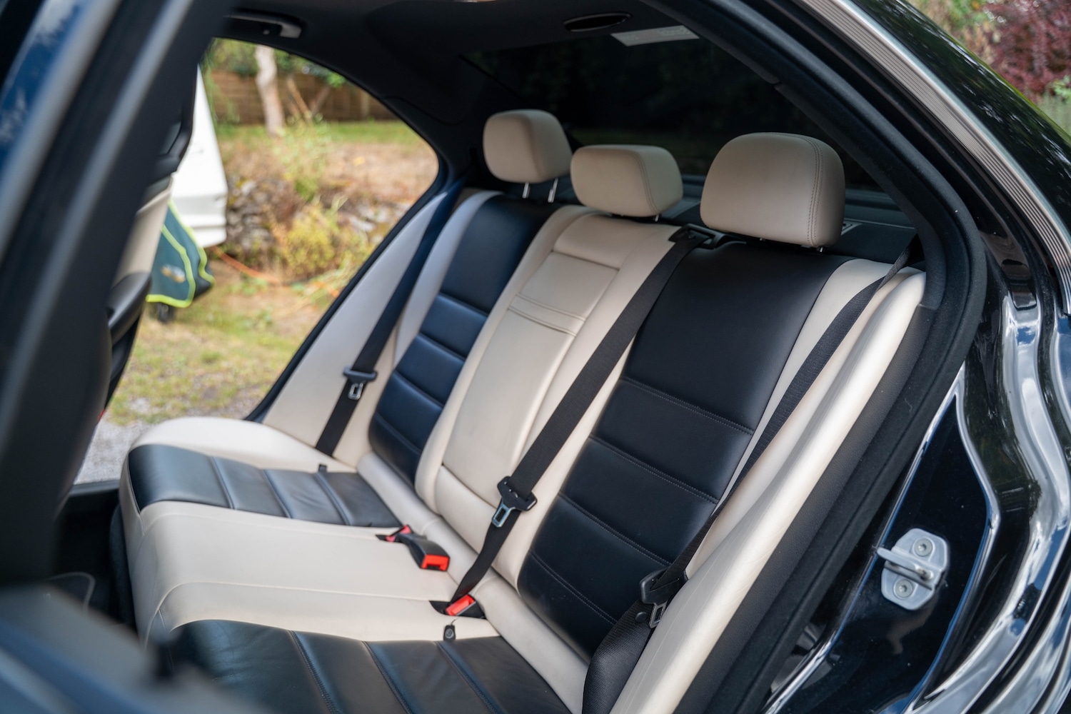 Used Mercedes-Benz C Class 2012 for sale - 75743408: Photo 27