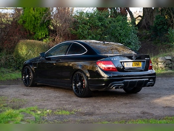 Used Mercedes-Benz C Class 2012 for sale - 77019009: Photo