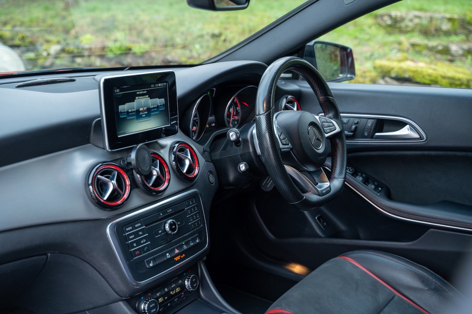 Used Mercedes-Benz CLA 2015 for sale - 77202369: Photo 25