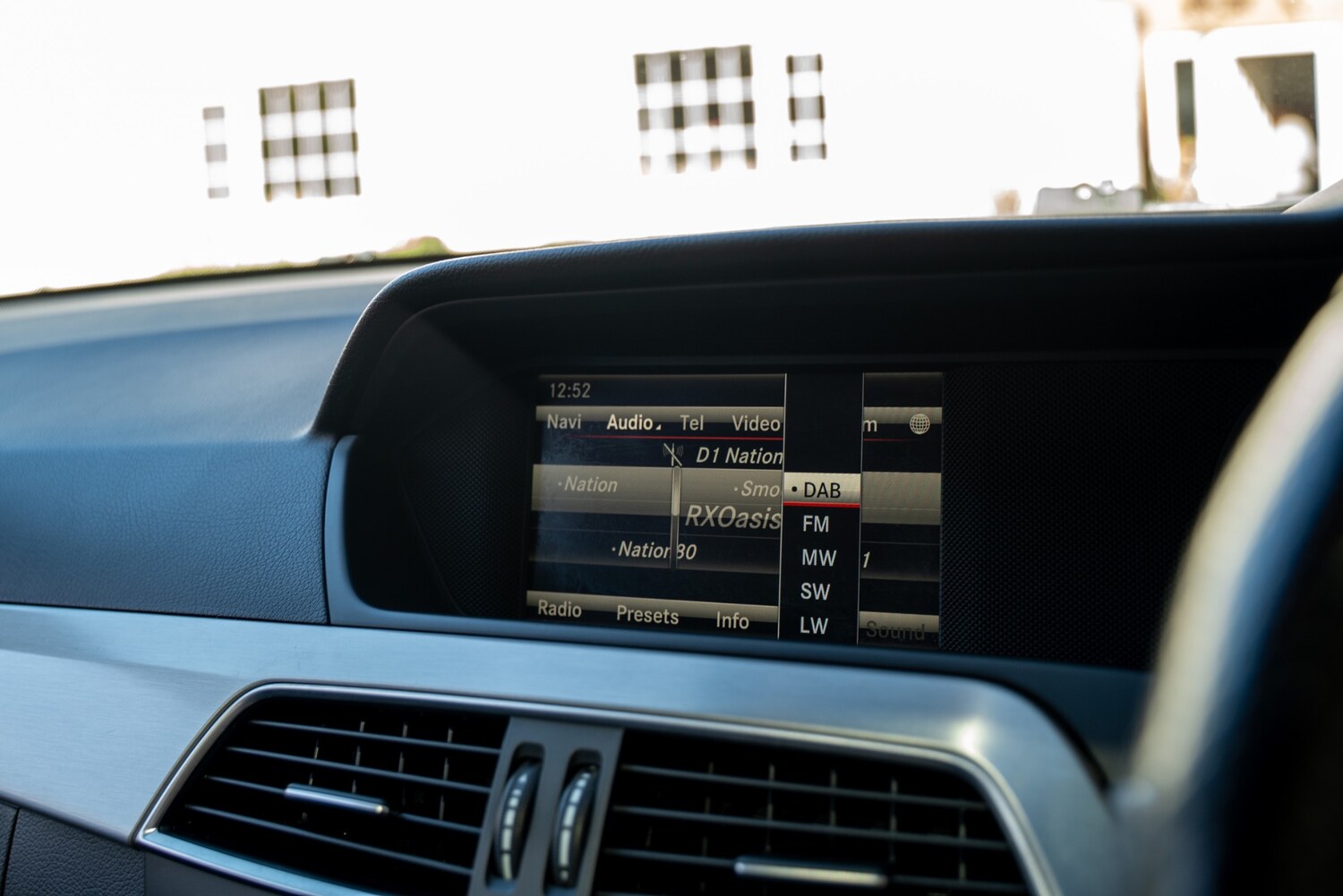 Used Mercedes-Benz C Class 2013 for sale - 76232857: Photo 24