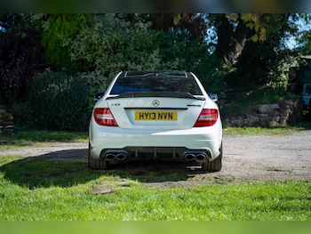 Used Mercedes-Benz C-Class 2013 for sale - 76232857: Photo