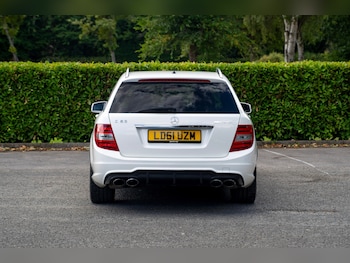 Used Mercedes-Benz C Class 2011 for sale - 79504431: Photo