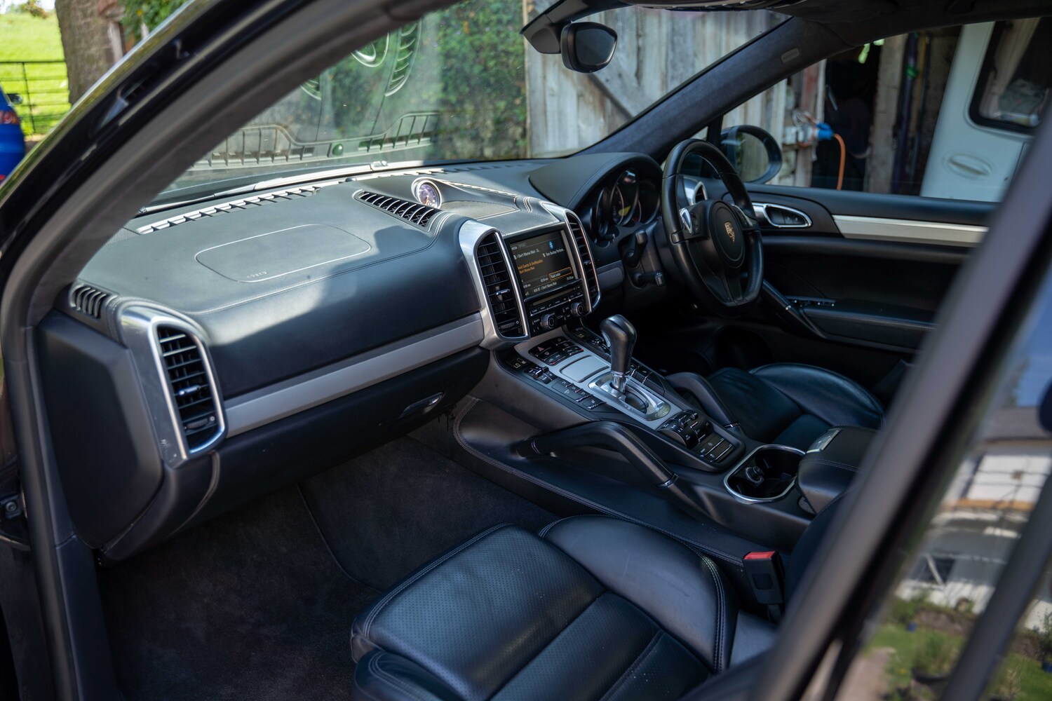 Used Porsche Cayenne 2014 for sale - 76076811: Photo 15