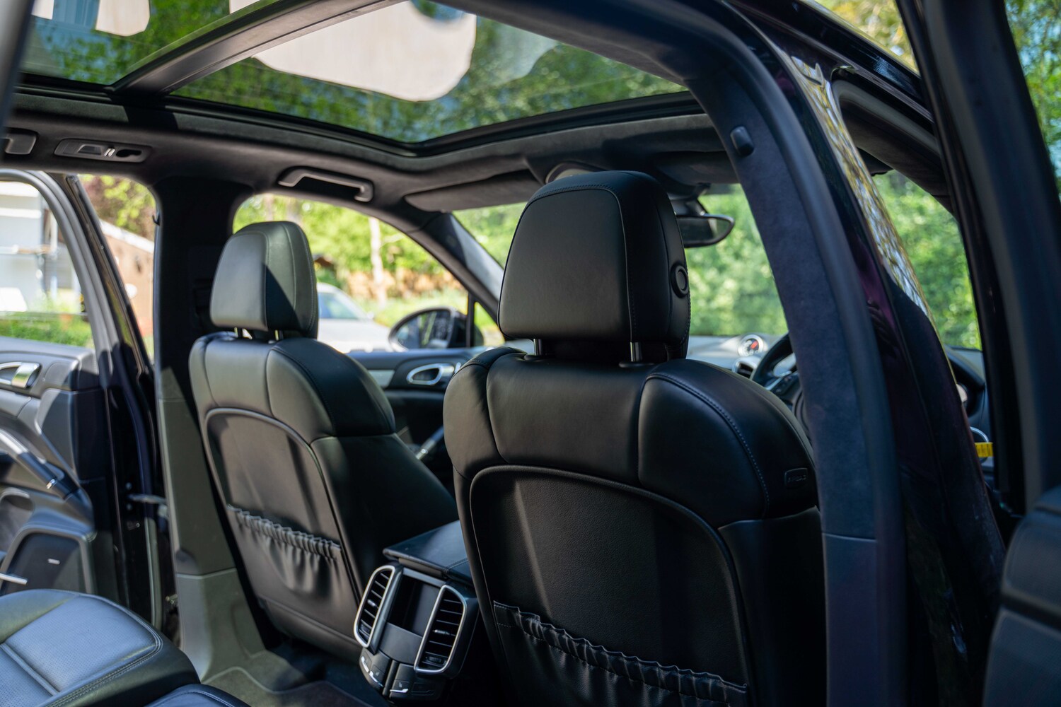 Used Porsche Cayenne 2014 for sale - 76076811: Photo 29