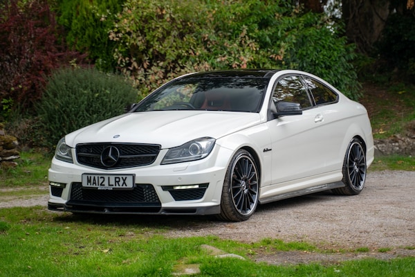 Used Mercedes-Benz C-Class 2012 for sale - 76242640: Photo 1
