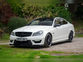 Mercedes-Benz - C-Class