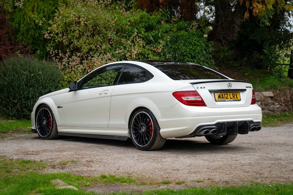 Used Mercedes-Benz C-Class 2012 for sale - 76242640: Photo 3