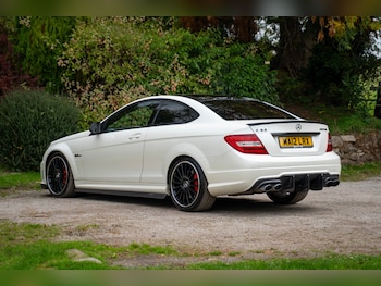 Used Mercedes-Benz C-Class 2012 for sale - 76242640: Photo 3