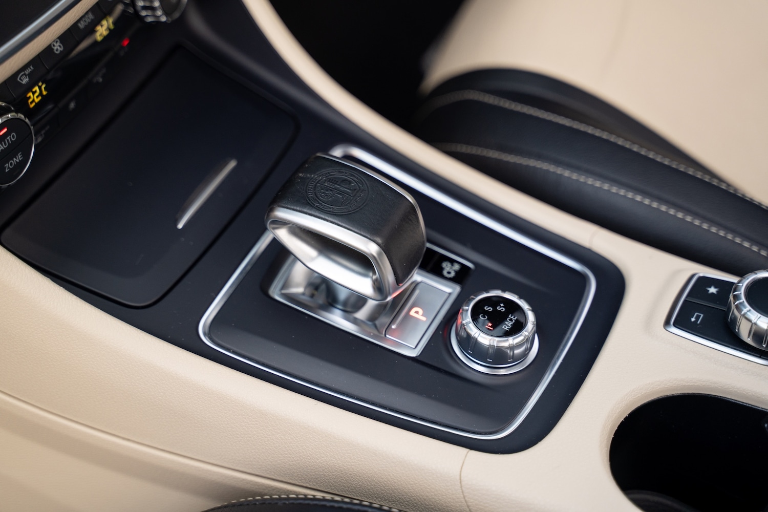 Used Mercedes-Benz GLA 2016 for sale - 77562937: Photo 25