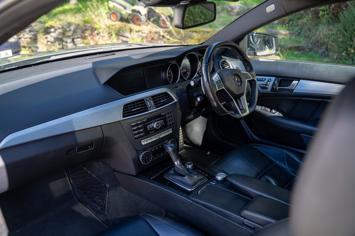 Used Mercedes-Benz C Class 2013 for sale - 76055800: Photo 20