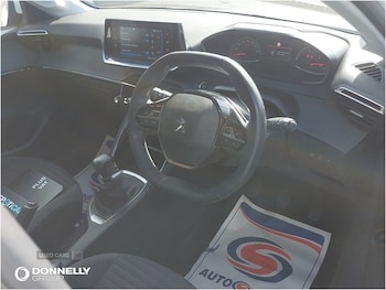 Used Peugeot 208 2023 for sale - 79389106: Photo