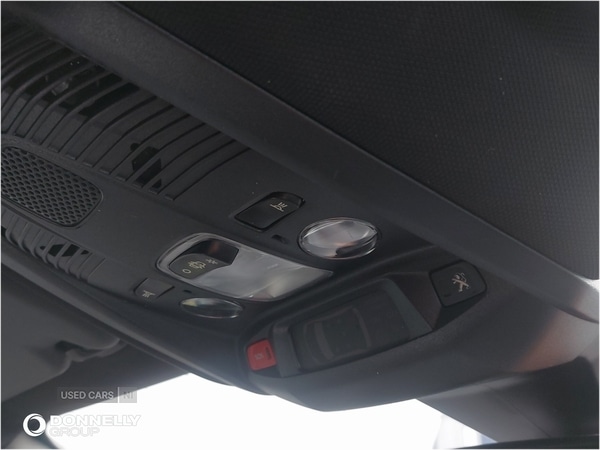 Used Peugeot 3008 2023 for sale - 76359401: Photo 25