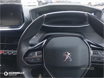 Used Peugeot 208 2021 for sale - 76634431: Photo