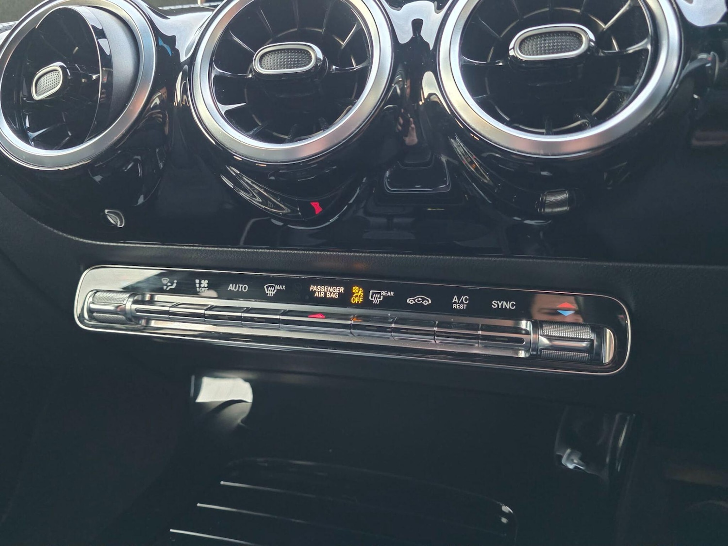 Used Mercedes-Benz A-Class 2019 for sale - 76839788: Photo 26