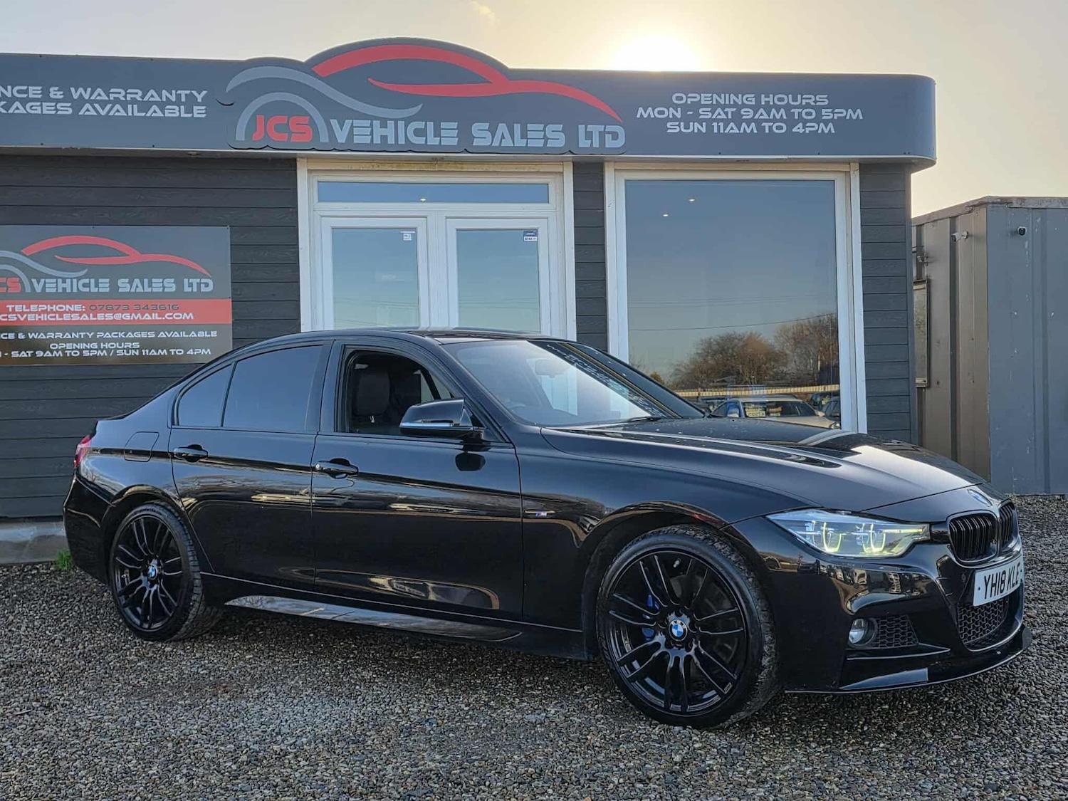 Used BMW 3 Series 2018 for sale - 76786482: Photo 2