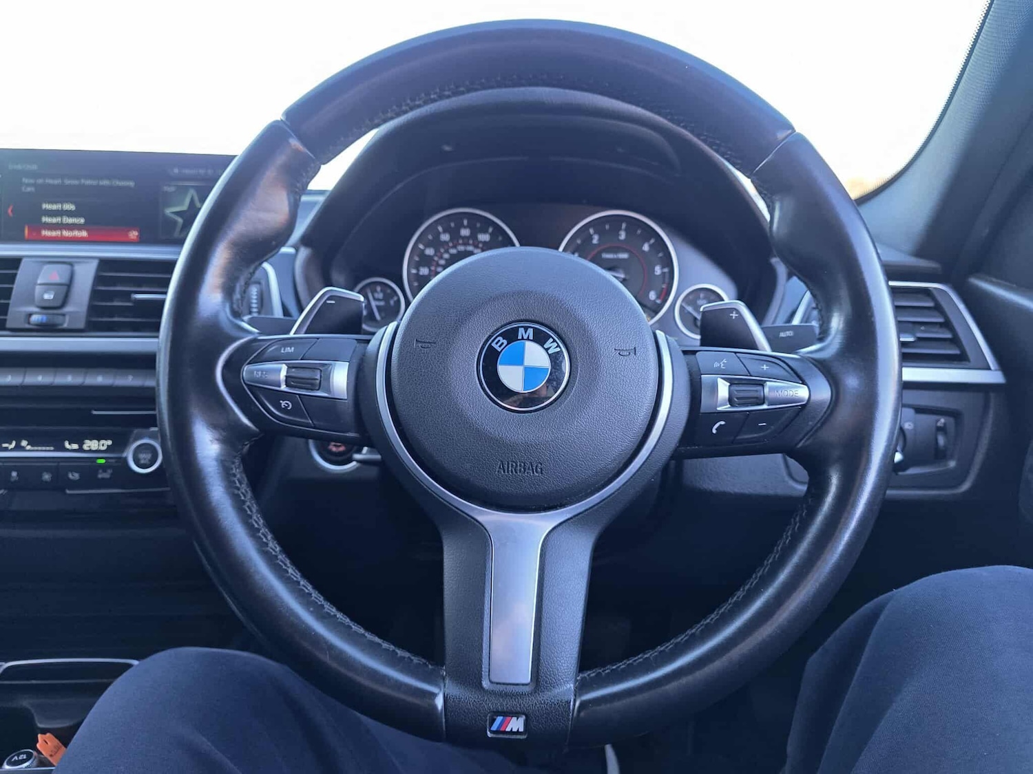 Used BMW 3 Series 2018 for sale - 76786482: Photo 33