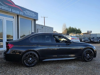 Used BMW 3 Series 2018 for sale - 76786482: Photo