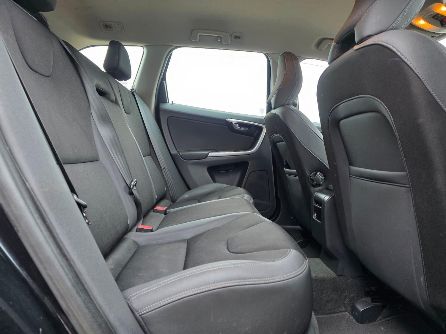 Used Volvo XC60 2014 for sale - 77166836: Photo 15