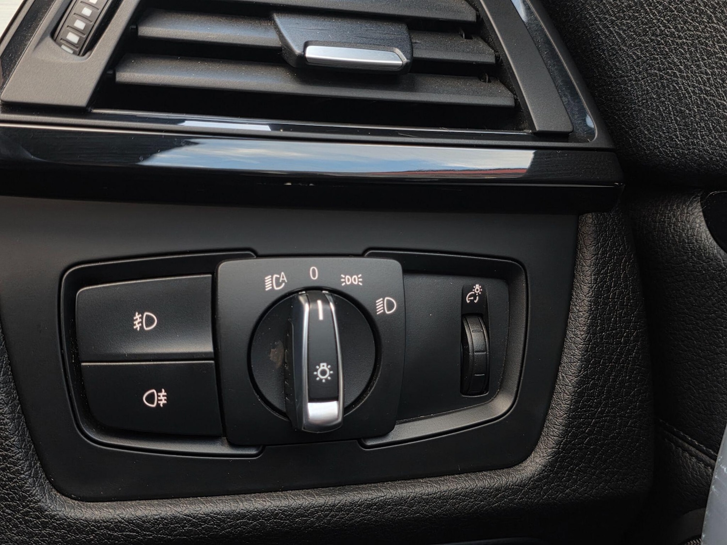 Used BMW 4 Series 2015 for sale - 77637583: Photo 43