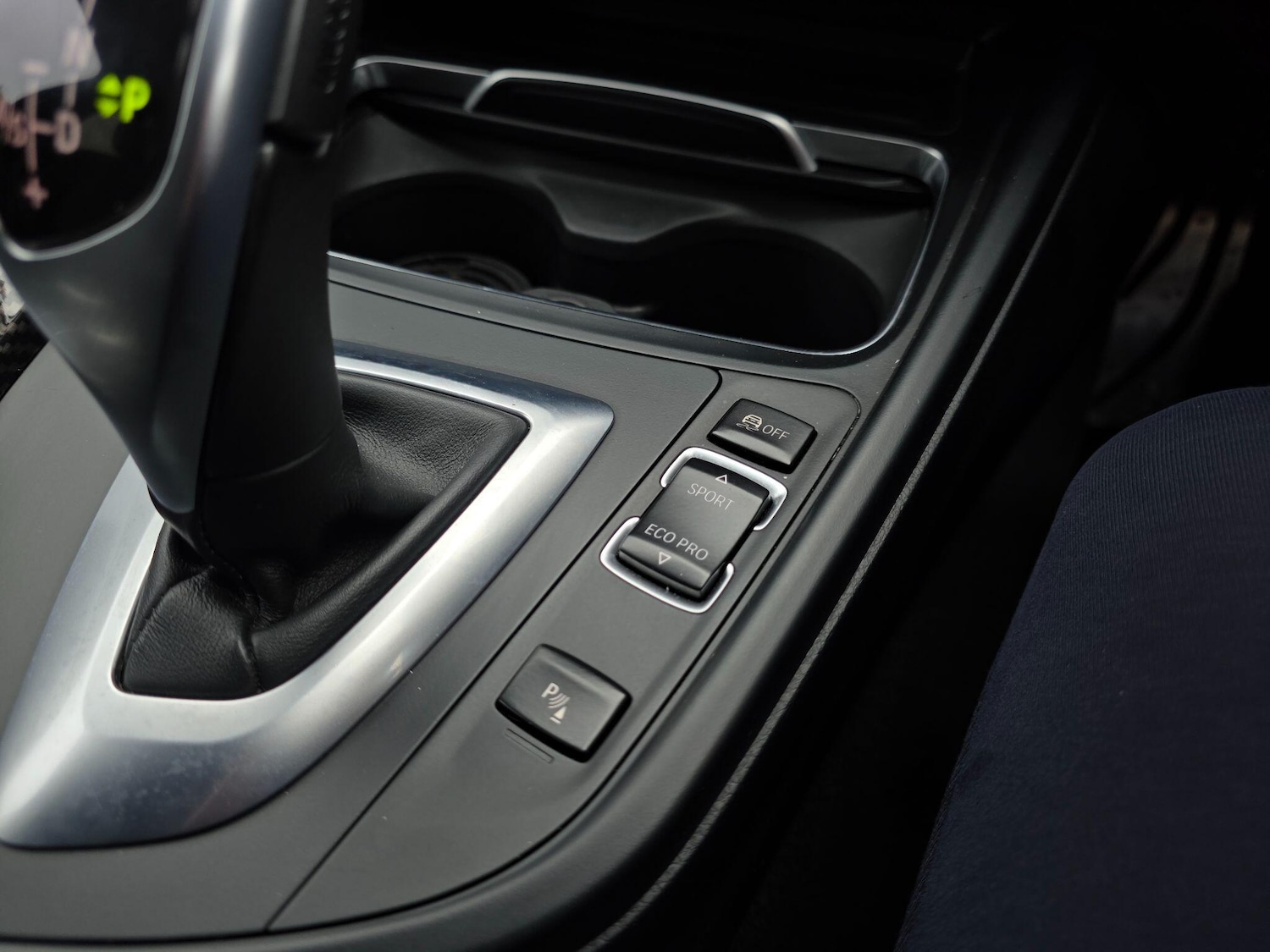 Used BMW 3 Series 2017 for sale - 78047897: Photo 27