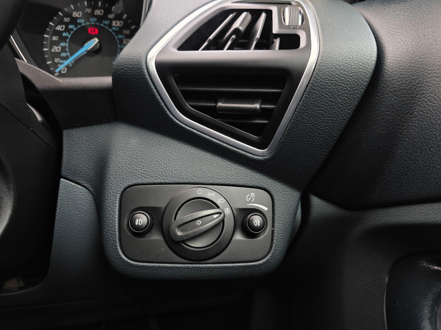 Used Ford C-Max 2015 for sale - 78086977: Photo 32