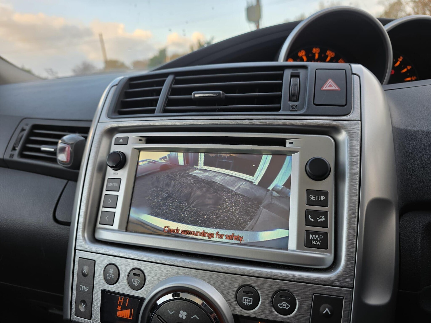 Used Toyota Verso 2012 for sale - 76995891: Photo 26