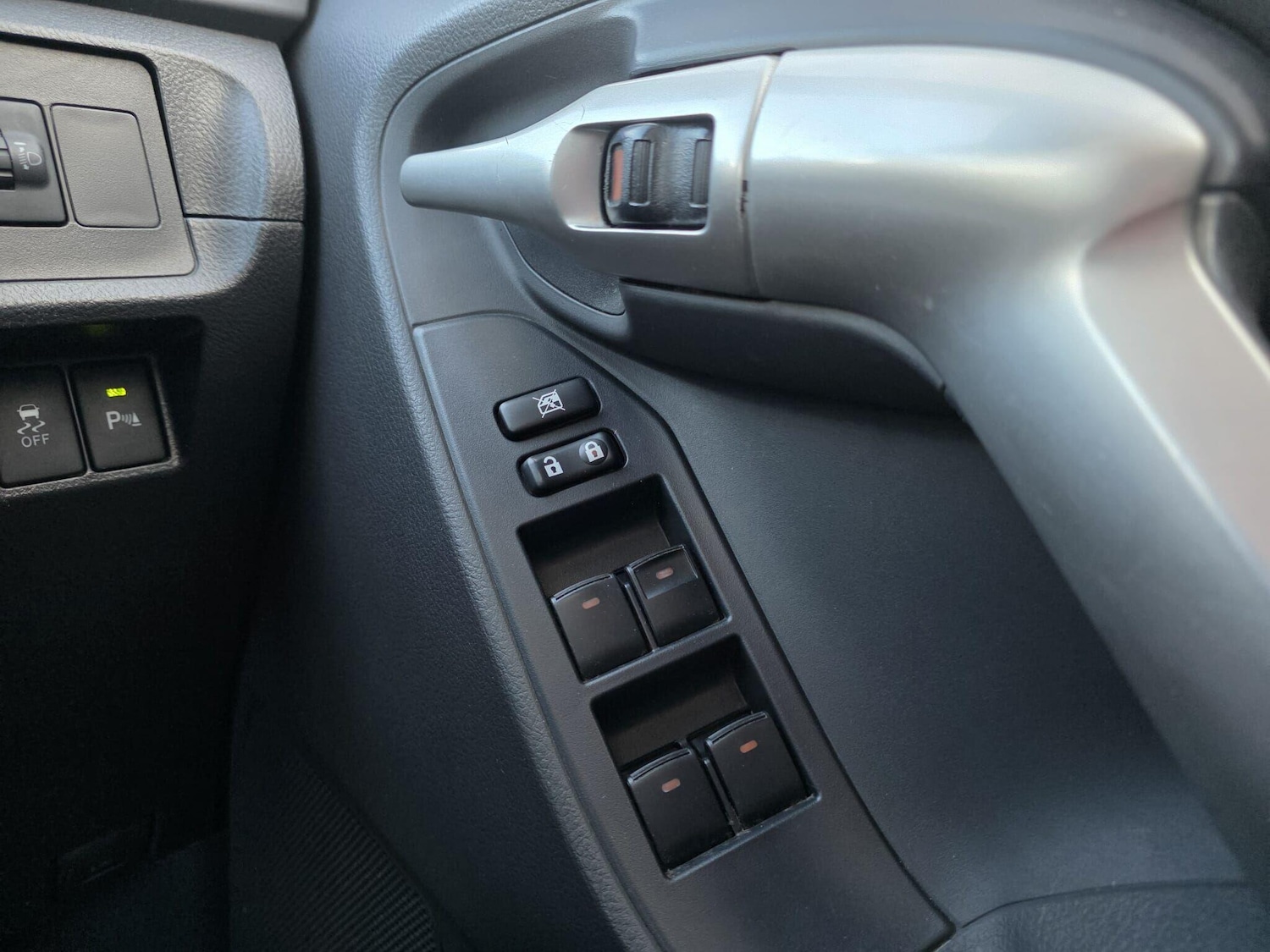 Used Toyota Verso 2012 for sale - 76995891: Photo 28