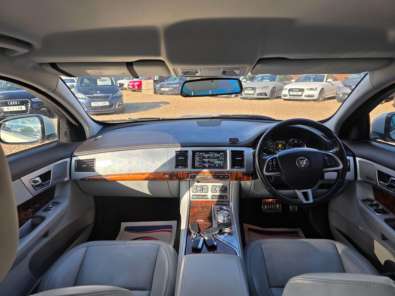 Used Jaguar XF 2014 for sale - 77823702: Photo 20