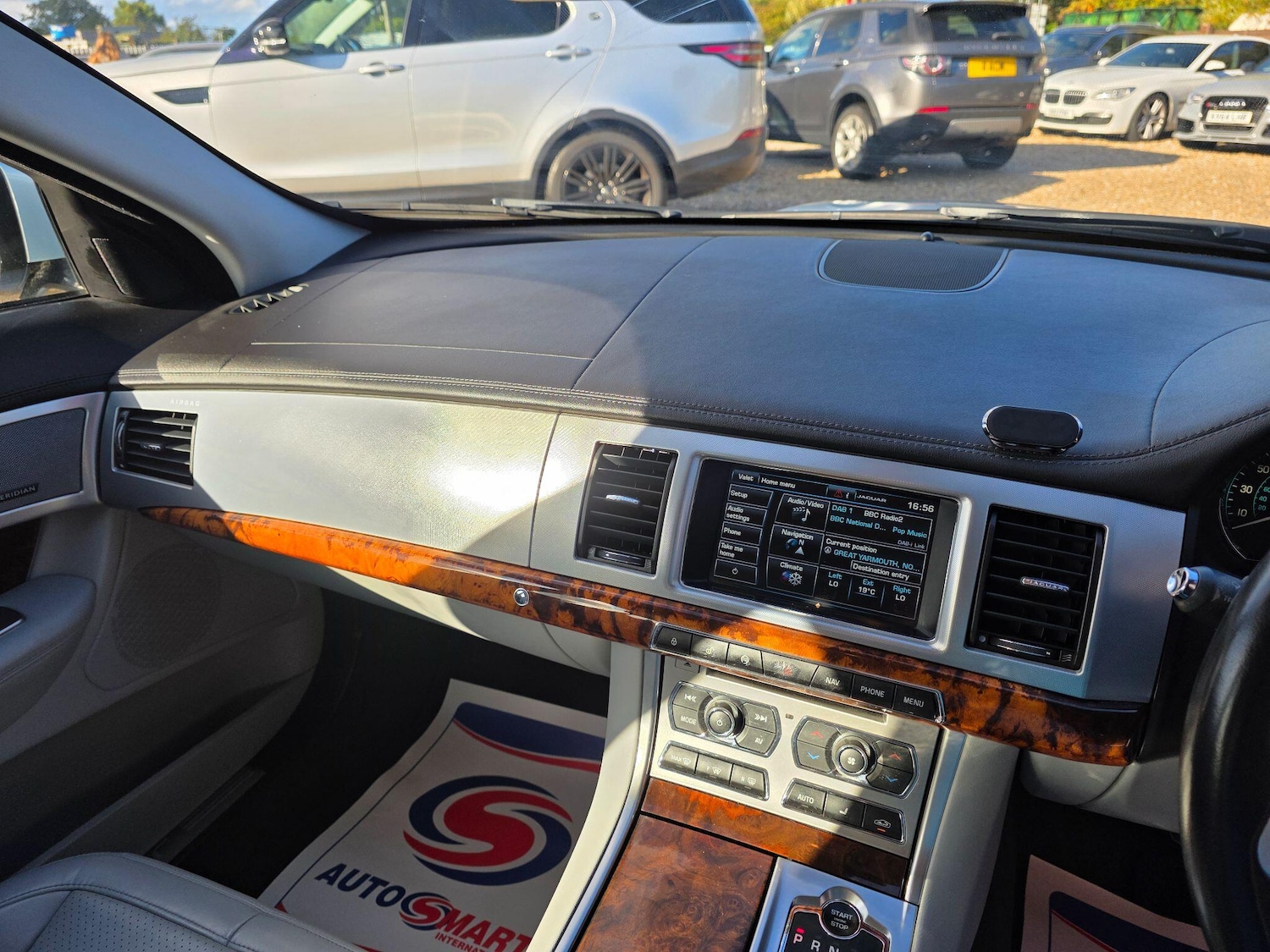 Used Jaguar XF 2014 for sale - 77823702: Photo 30