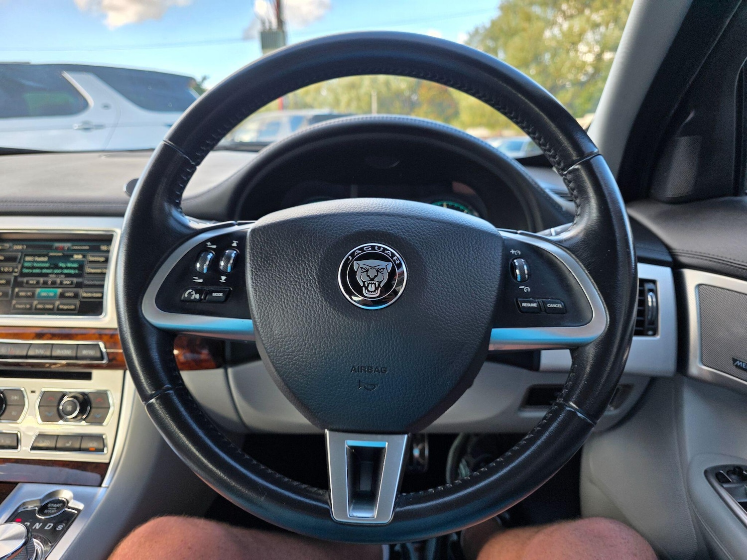 Used Jaguar XF 2014 for sale - 77823702: Photo 39