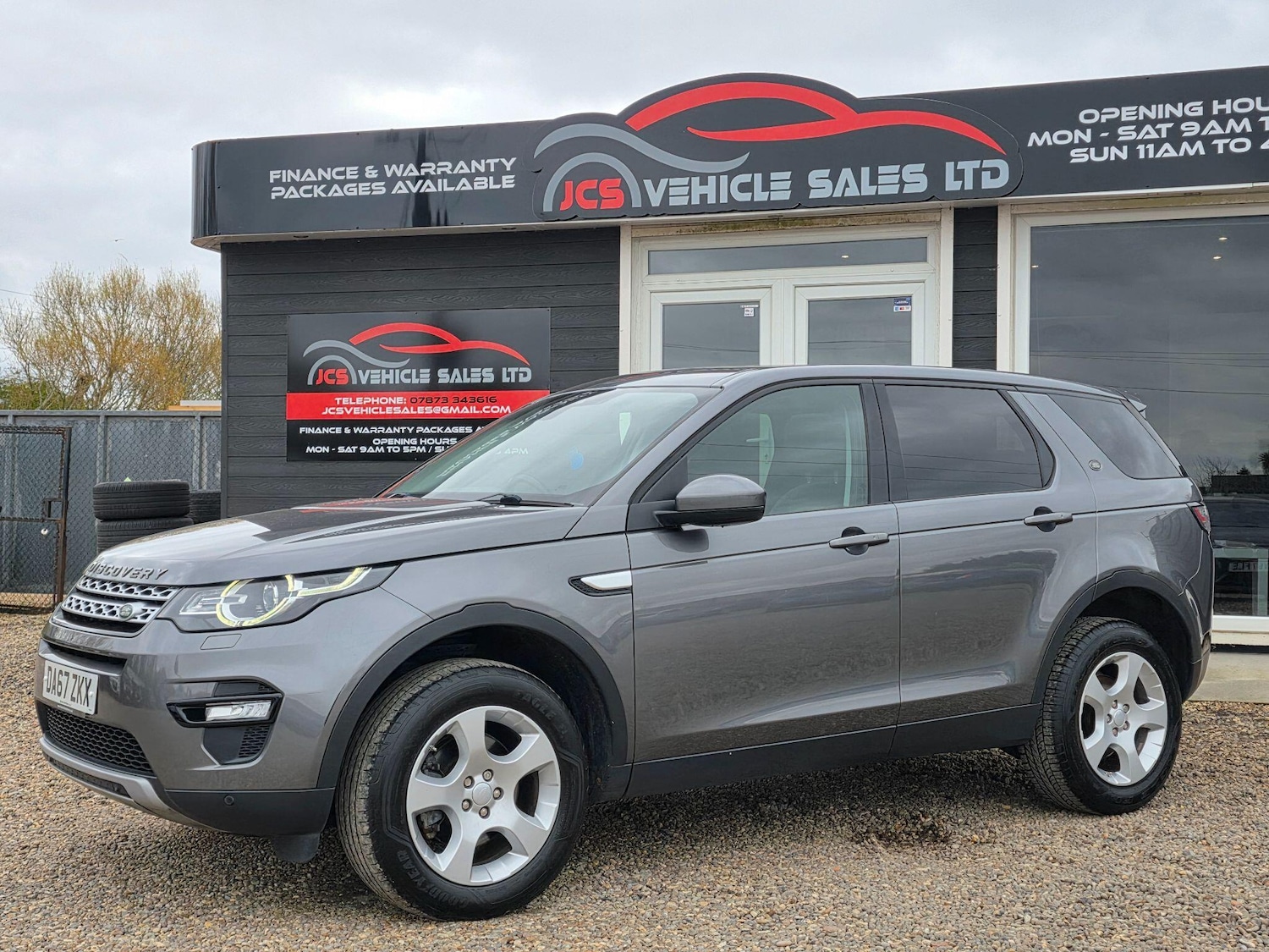 Used Land Rover Discovery Sport 2017 for sale - 78127417: Photo 12