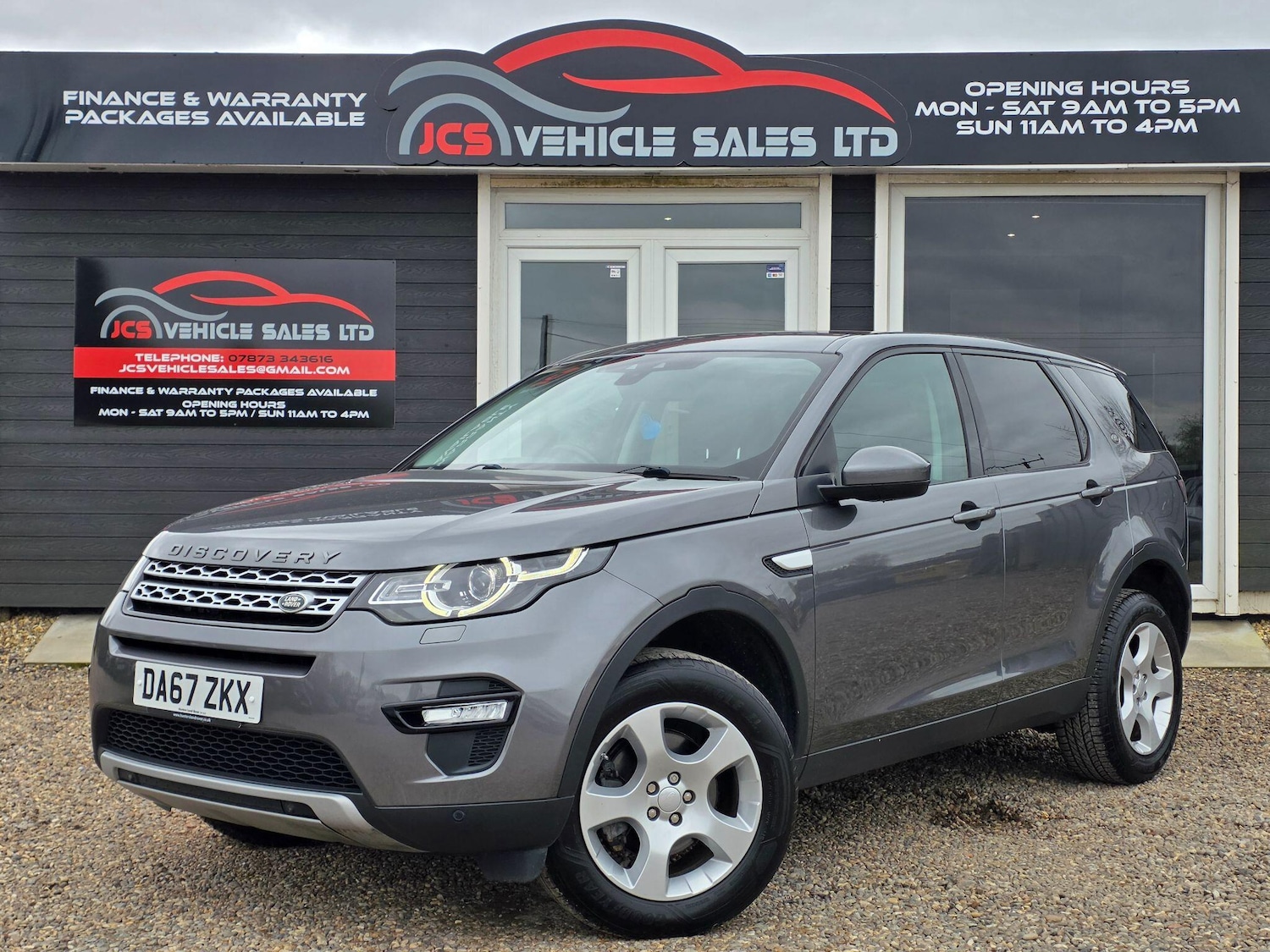 Used Land Rover Discovery Sport 2017 for sale - 78127417: Photo 13