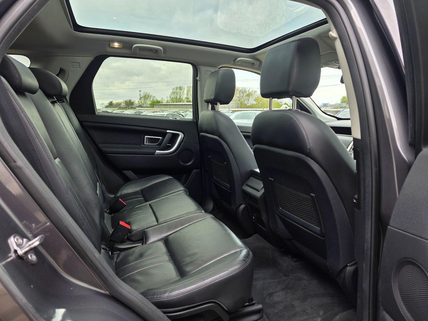 Used Land Rover Discovery Sport 2017 for sale - 78127417: Photo 18