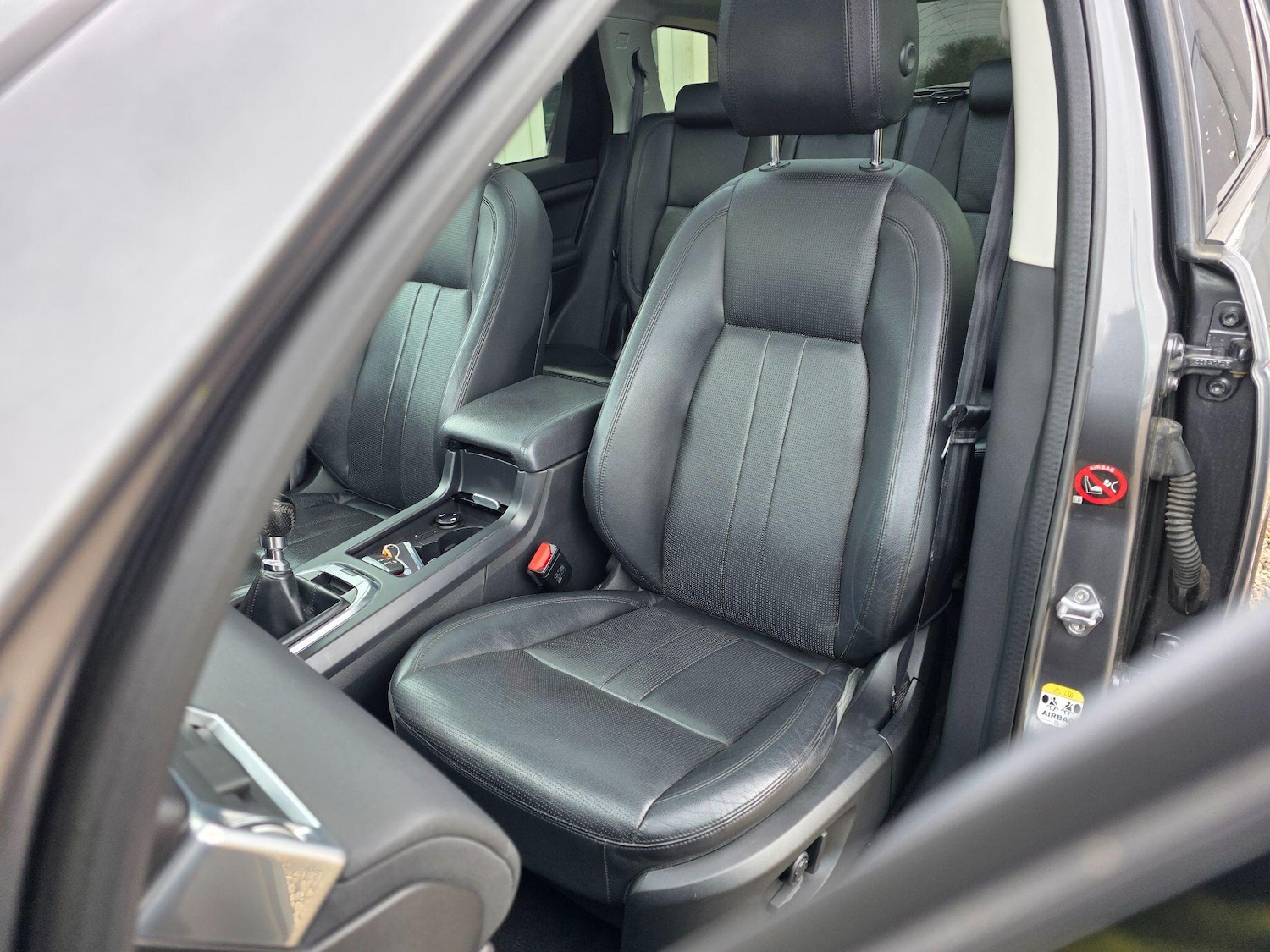 Used Land Rover Discovery Sport 2017 for sale - 78127417: Photo 24