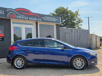 Used Ford Focus 2017 for sale - 79425764: Photo