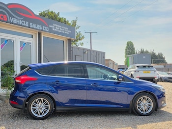 Used Ford Focus 2017 for sale - 79425764: Photo