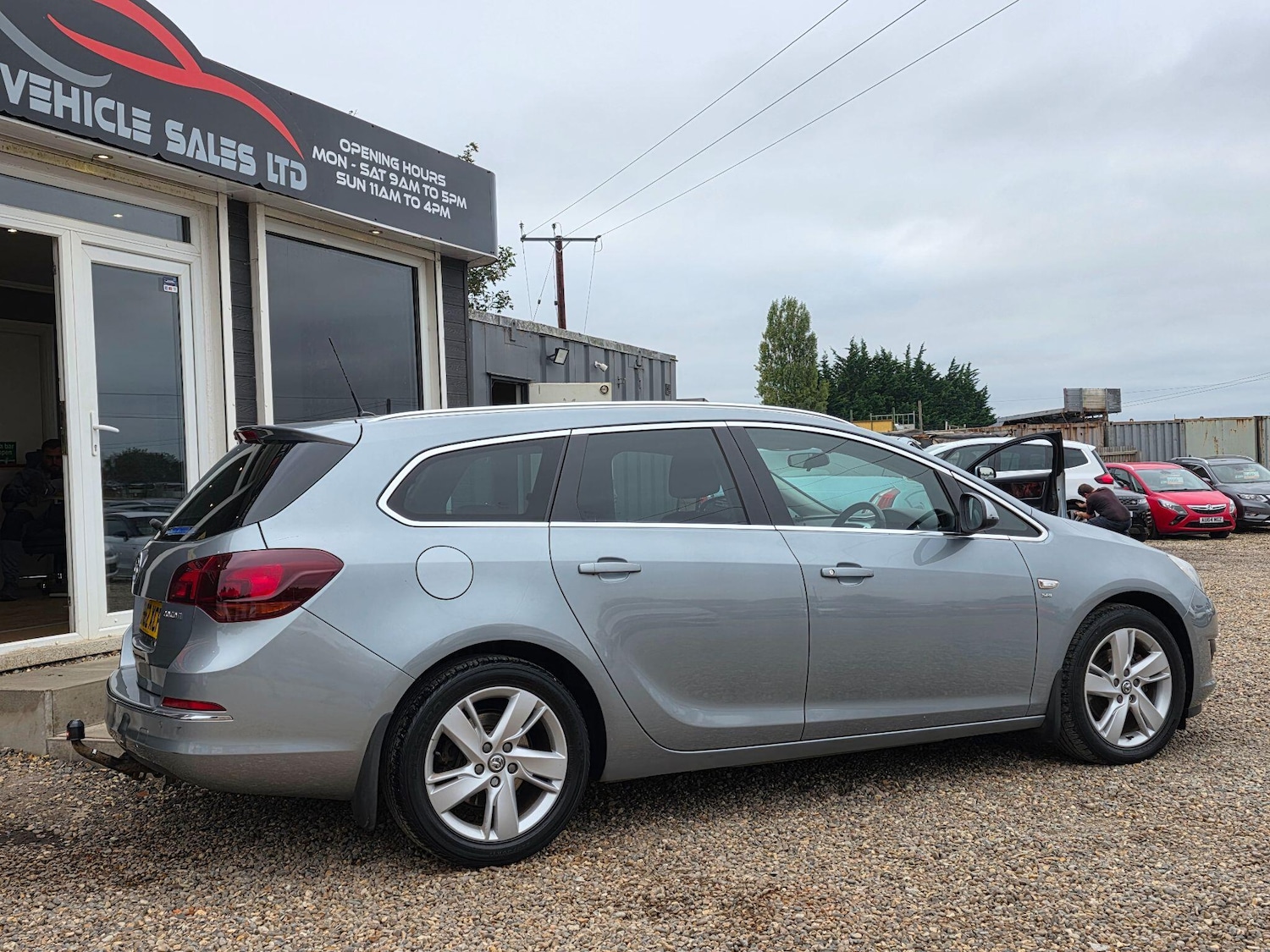 Used Vauxhall Astra 2013 for sale - 76599465: Photo 4