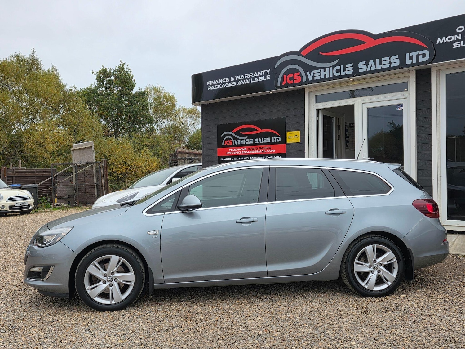 Used Vauxhall Astra 2013 for sale - 76599465: Photo 9