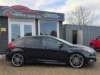 Used Ford Focus 2016 for sale - 77109054: Photo