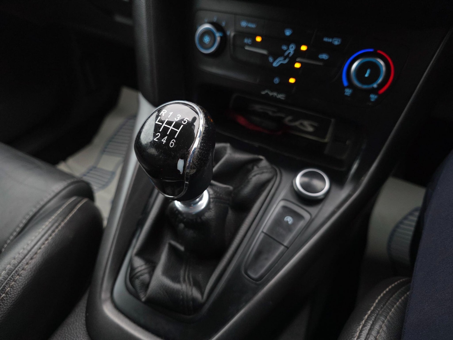 Used Ford Focus 2014 for sale - 77376619: Photo 24